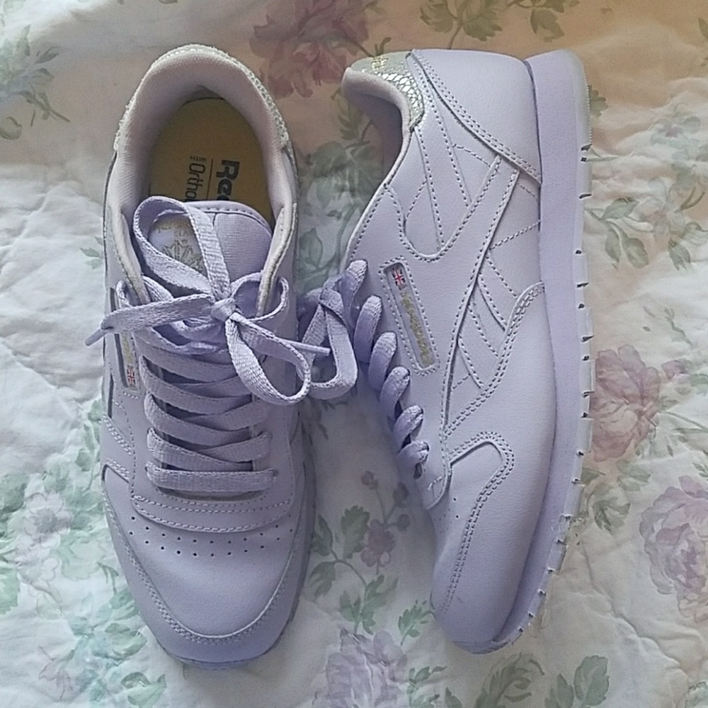 Lilac Reebok Classics